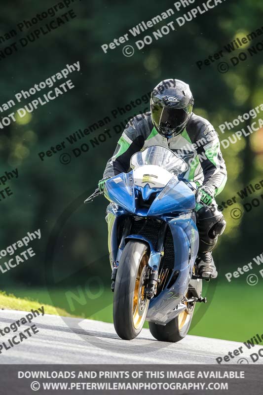 cadwell no limits trackday;cadwell park;cadwell park photographs;cadwell trackday photographs;enduro digital images;event digital images;eventdigitalimages;no limits trackdays;peter wileman photography;racing digital images;trackday digital images;trackday photos
